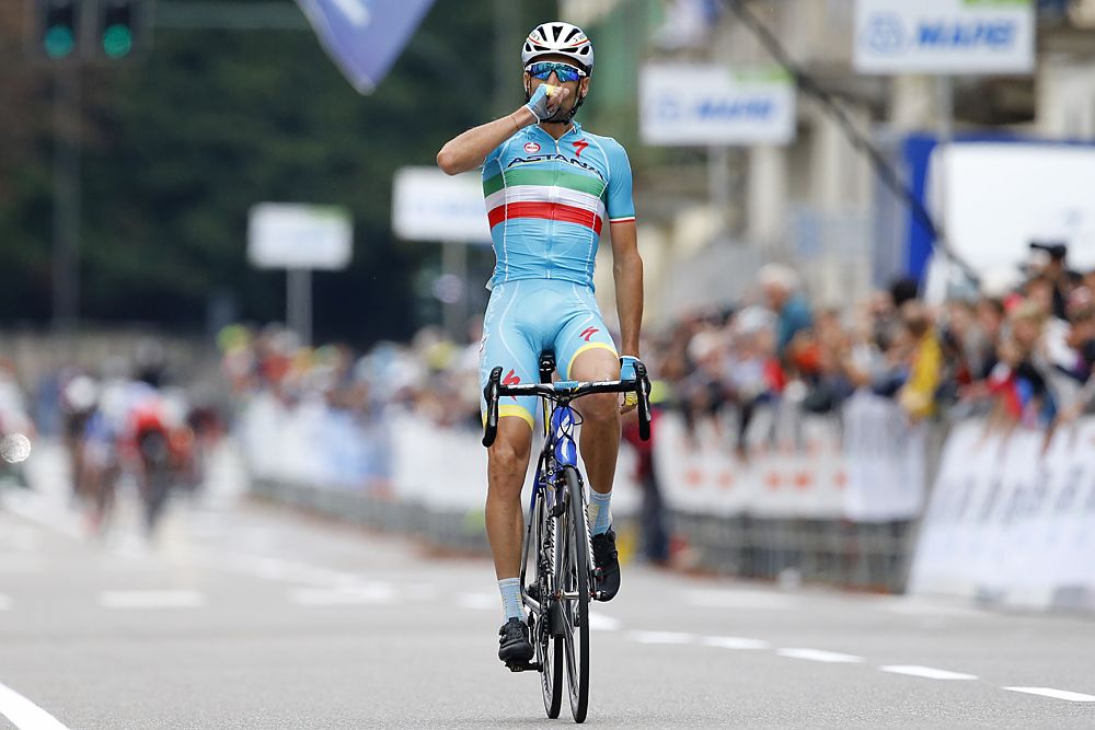 Vincenzo Nibali (Astana) takes solo win at Tre Valli Varesine