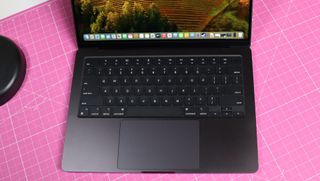 MacBook Pro 14 M3 keyboard