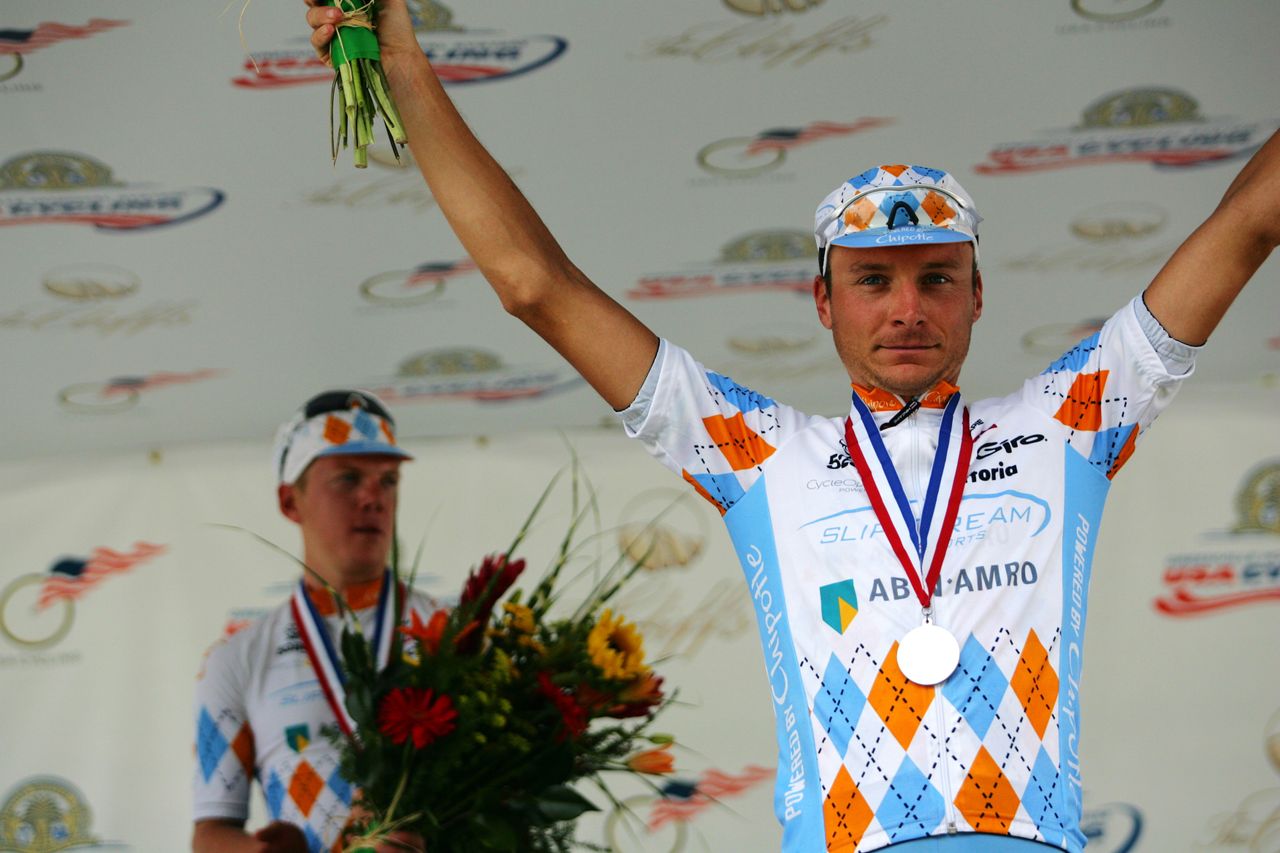 Danny Pate celebrates his silver medal at the 2007 US time trial championships, while Slipstream teammate Timmy Duggan &ndash; in the background &ndash; took bronze