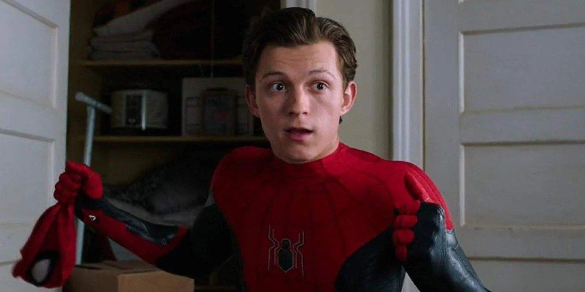 Mundtlig målbar Rådgiver Spider-Man: No Way Home's Tom Holland Celebrates Last Training Session With  A Shirtless Photo | Cinemablend