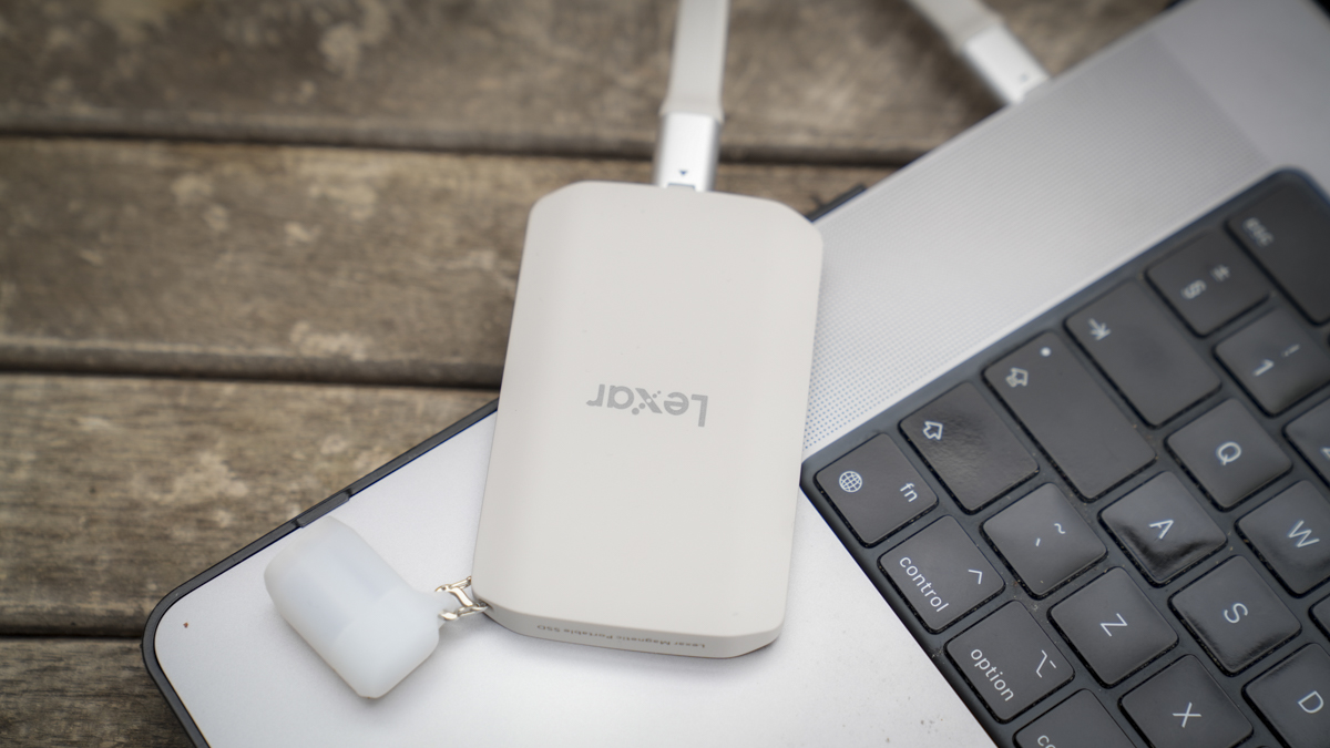 Lexar ES5 Magnetic Portable SSD