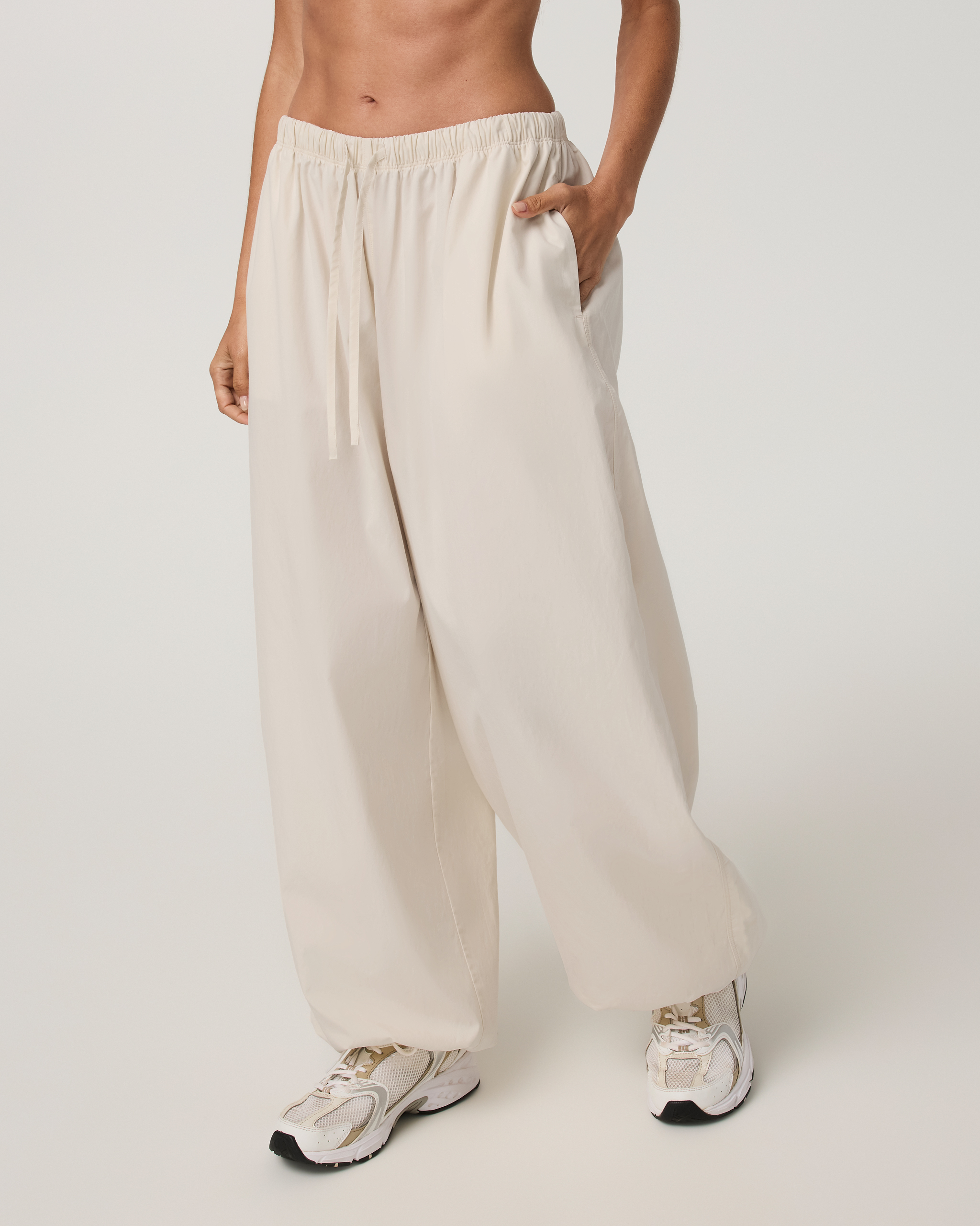 Coastal Poplin Balloon Pant - Milkweed - Xxs