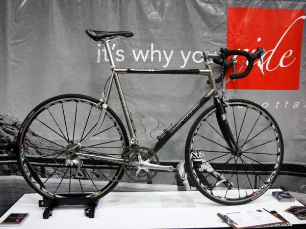 The original Serotta Ottrott was perhaps a bit too radical looking for the mass market but the original concept has carried through to the current version.
