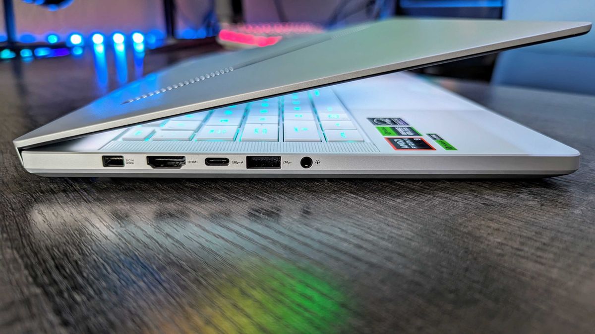 Image of the ASUS ROG Zephyrus G14 (2024) gaming laptop.