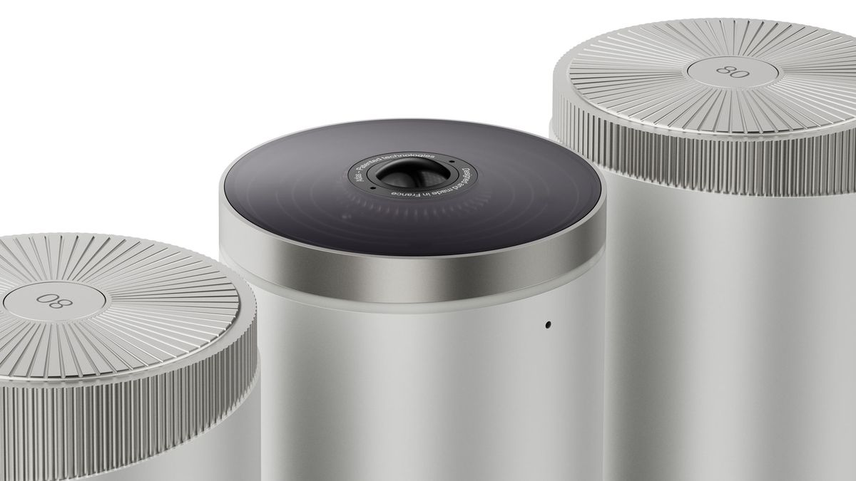 O sensor SkyGuard na parte superior do Vaonis Atlas, com dois módulos de imagem de cada lado, contra um fundo branco.