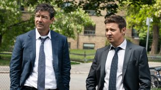 Mayor of Kingstown Jeremy Renner and Kyle Chandler