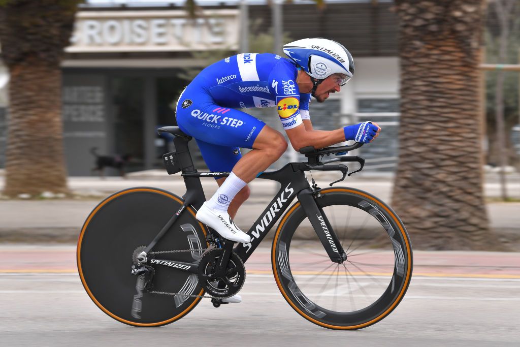 Julian Alaphilippe on his way to a top 10 overall finish