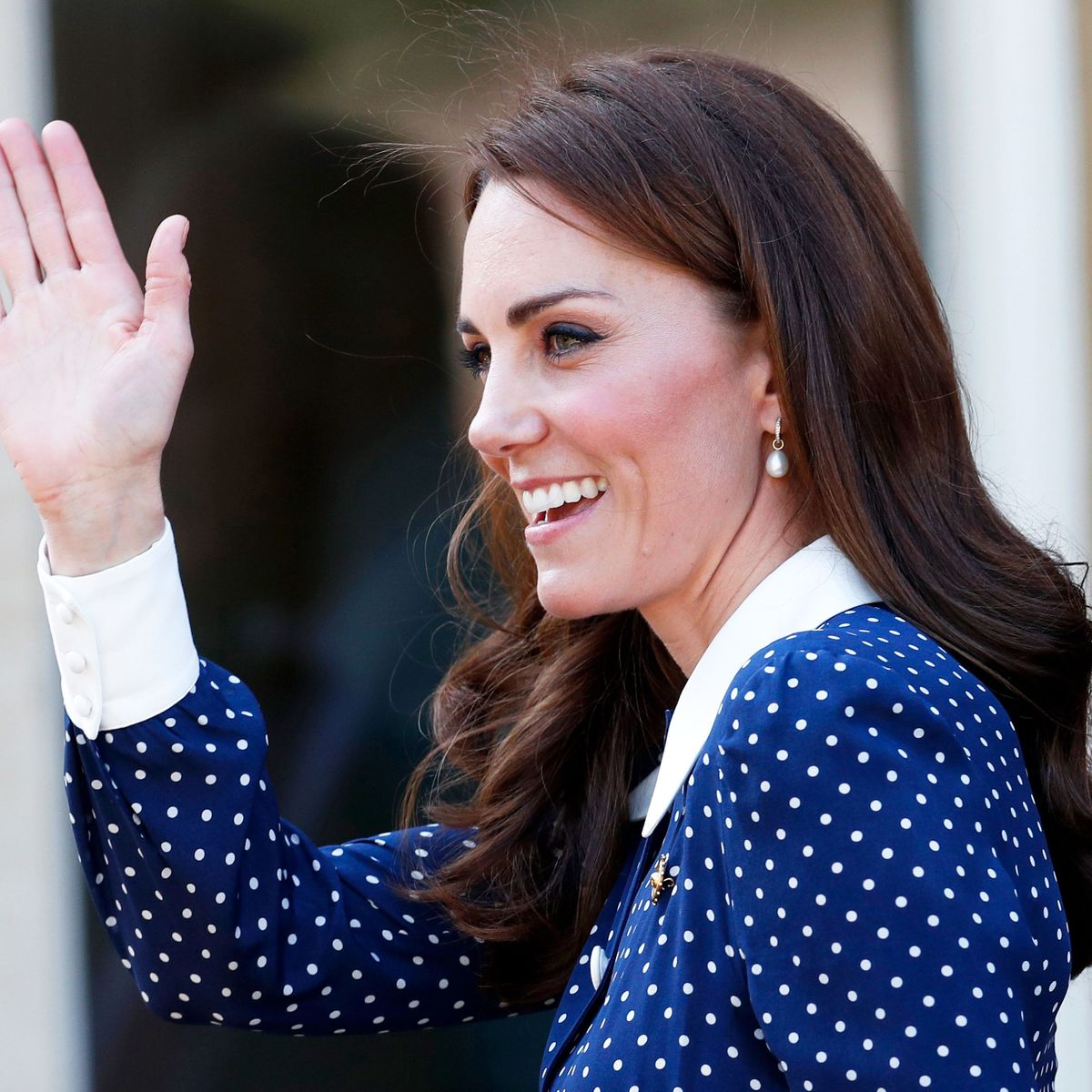 What Does Kate Middleton's Insignia of the Dame Grand Cross Mean ...