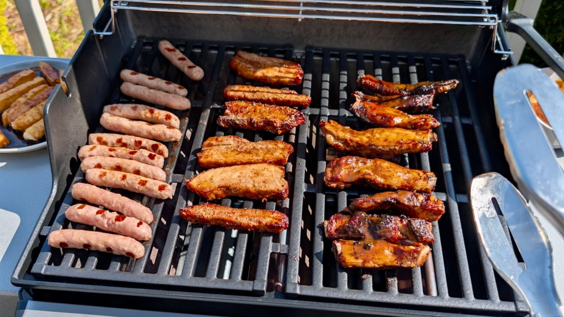 testing the Weber Spirit E-310 Barbecue