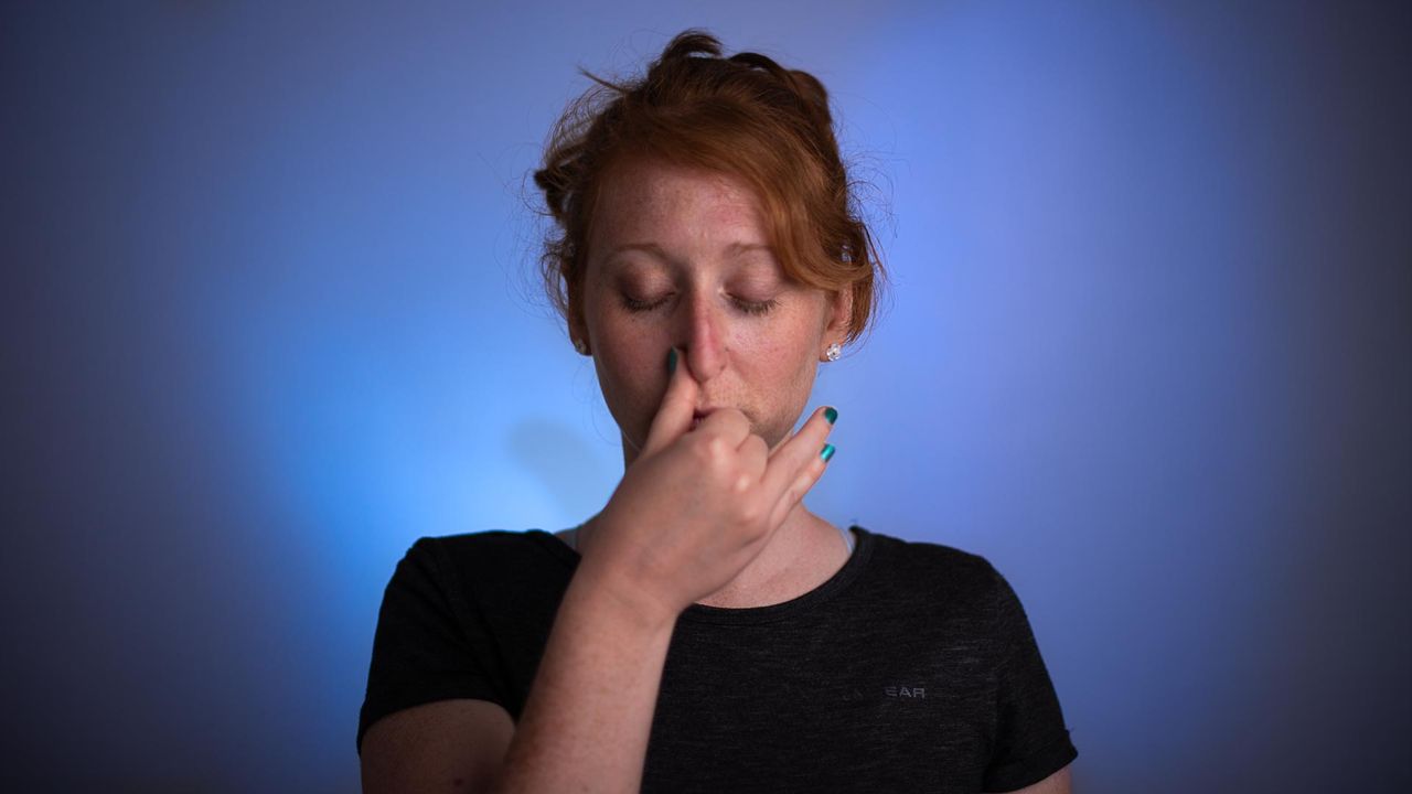 breathing exercises: alternate nostril breathing