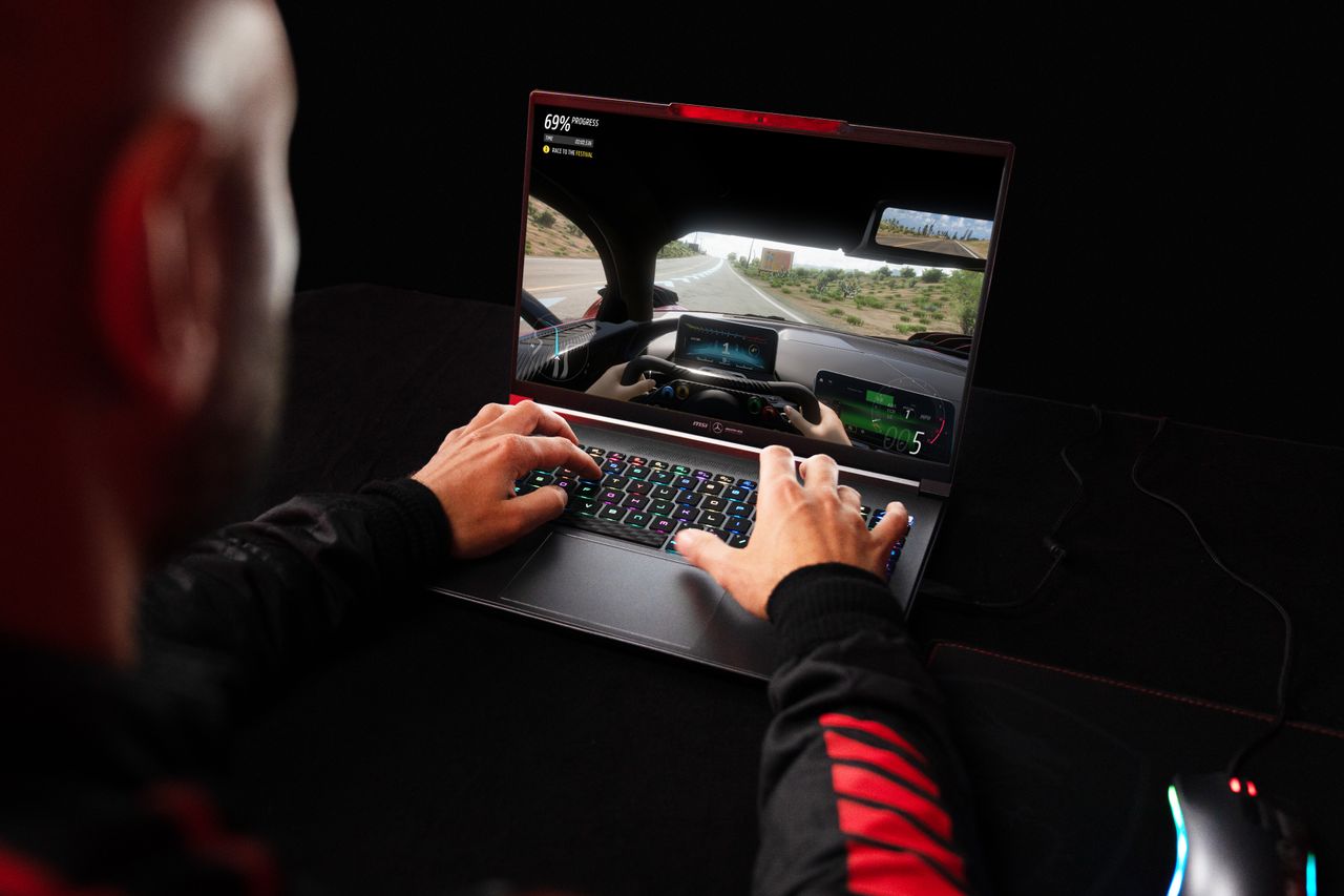 MSI Stealth 16 Mercedes-AMG Motorsport