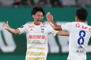 Shunsuke Mito of Albirex Niigata celebrates the first goal during the J.League Meiji Yasuda J2 match between Tokyo Verdy and Albirex Niigata at Ajinomoto Stadium on September 19, 2021 in Chofu, Japan.