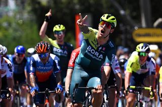 ‘You can turn your brain off, they’ll do the whole thing for you’: Welsford praises Bora-Hansgrohe Tour Down Under leadout 