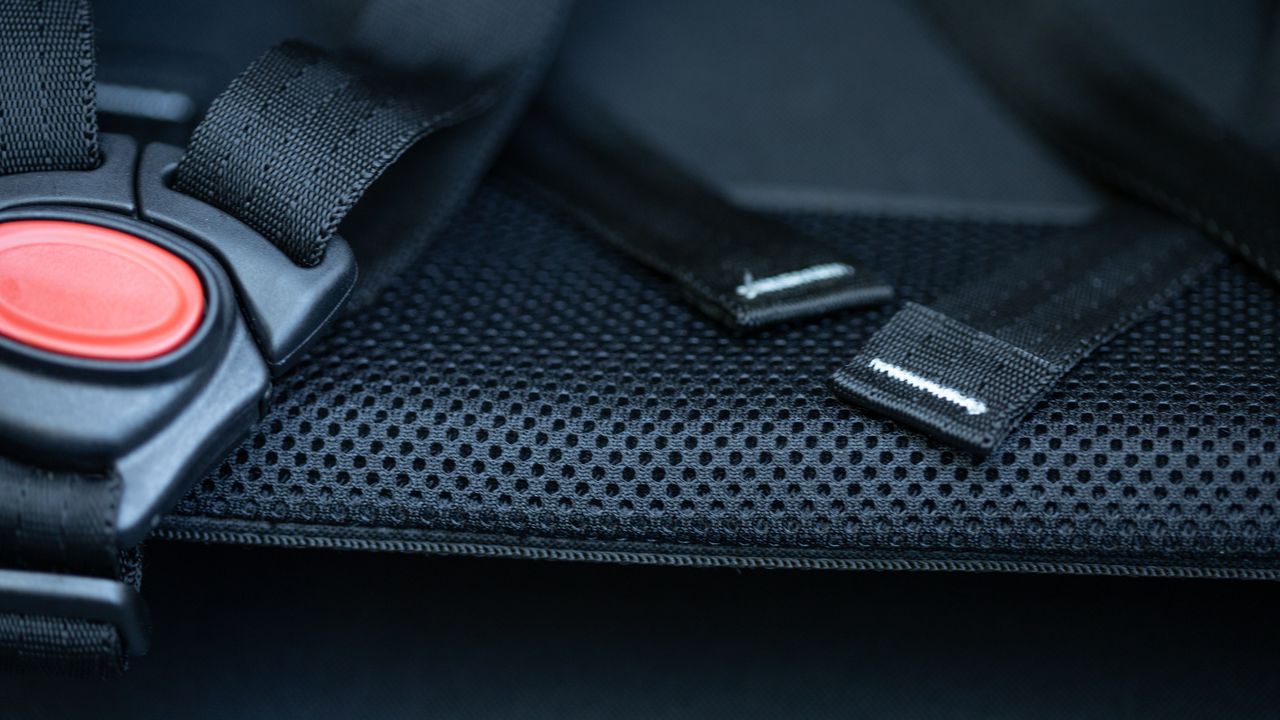 Thule Courier lower portion of bench seat