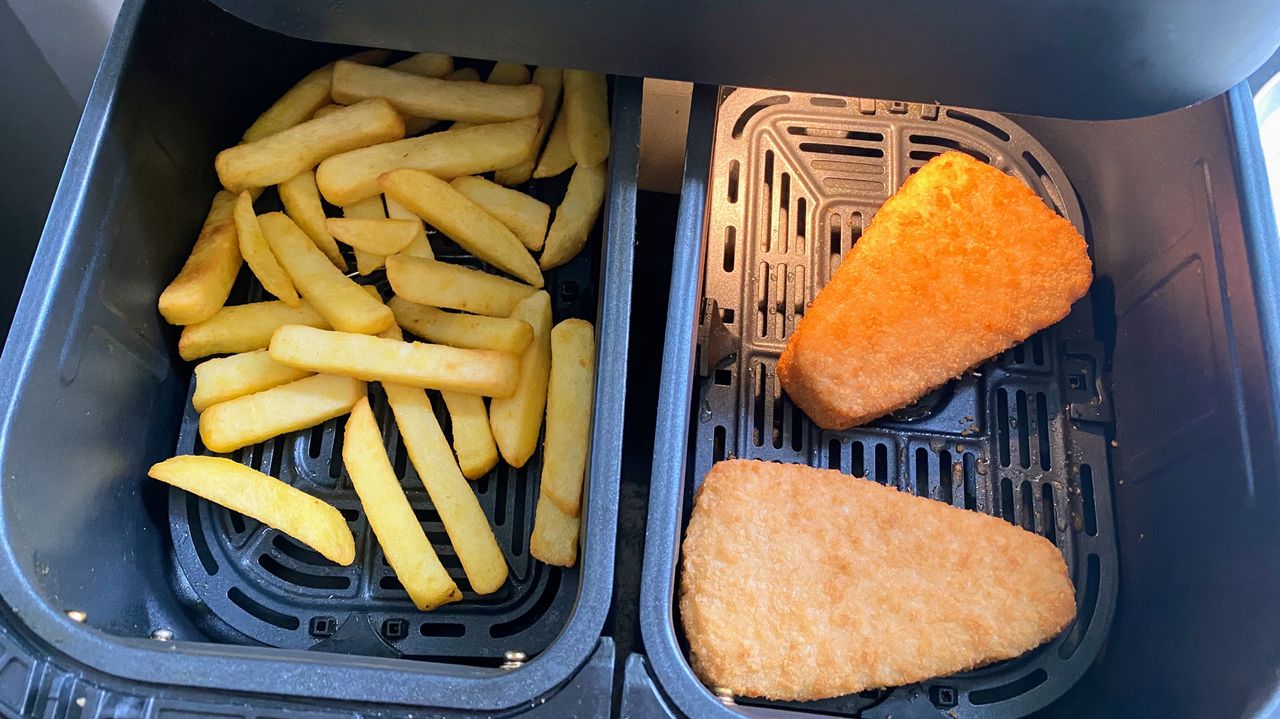 Instant Vortex Plus XL 8QT ClearCook Air Fryer