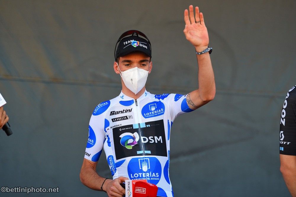 Romain Bardet (Team DSM) in the Vuelta a Espa&ntilde;a mountains jersey