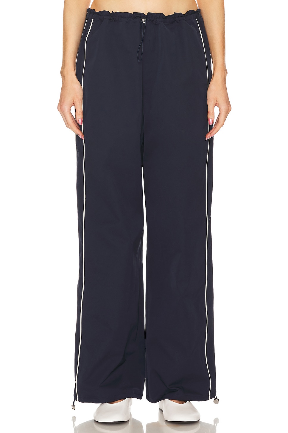 Cinched Waist Wide Leg Pant