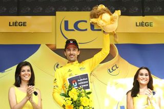 Fabian Cancellara resplendent in yellow