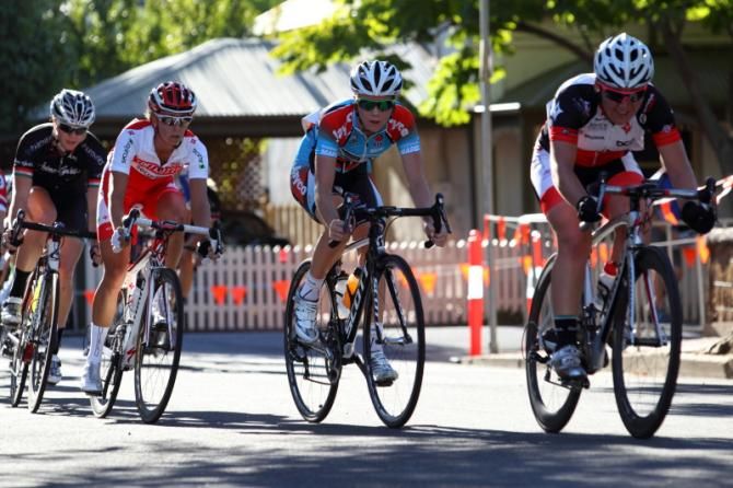 Amy Cure (Jayco-AIS) in the bunch before instigating another chase