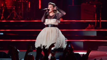 Kelly Clarkson performs at her 10-night Las Vegas residency "Chemistry"