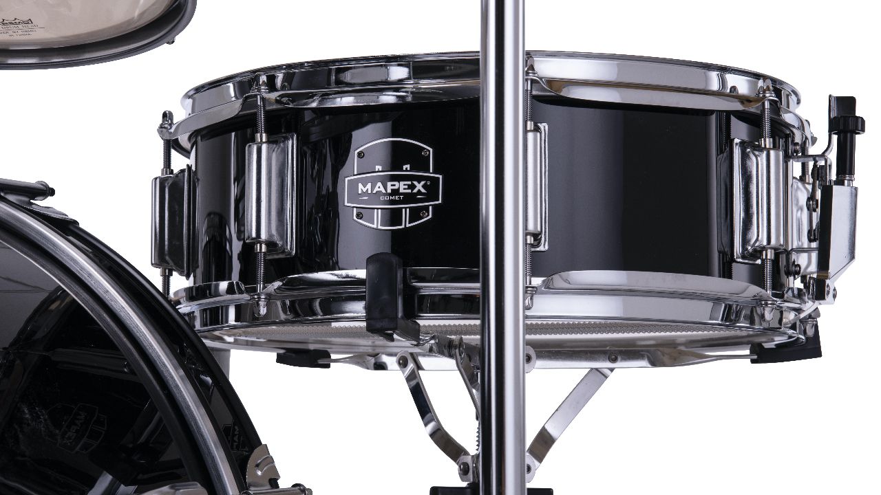 Mapex Comet entry-level five-piece drum kits