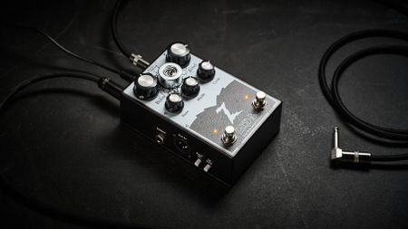 EarthQuaker Devices ZEQD-Pre Analog Tube Preamp