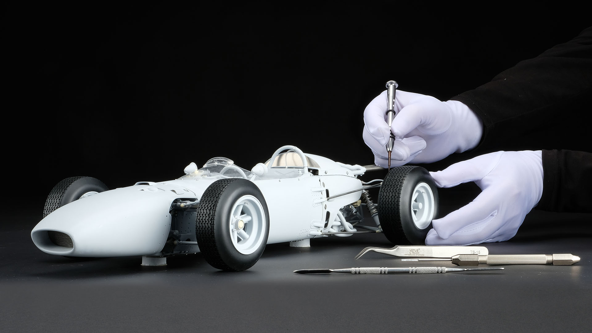 Honda RA272 car model