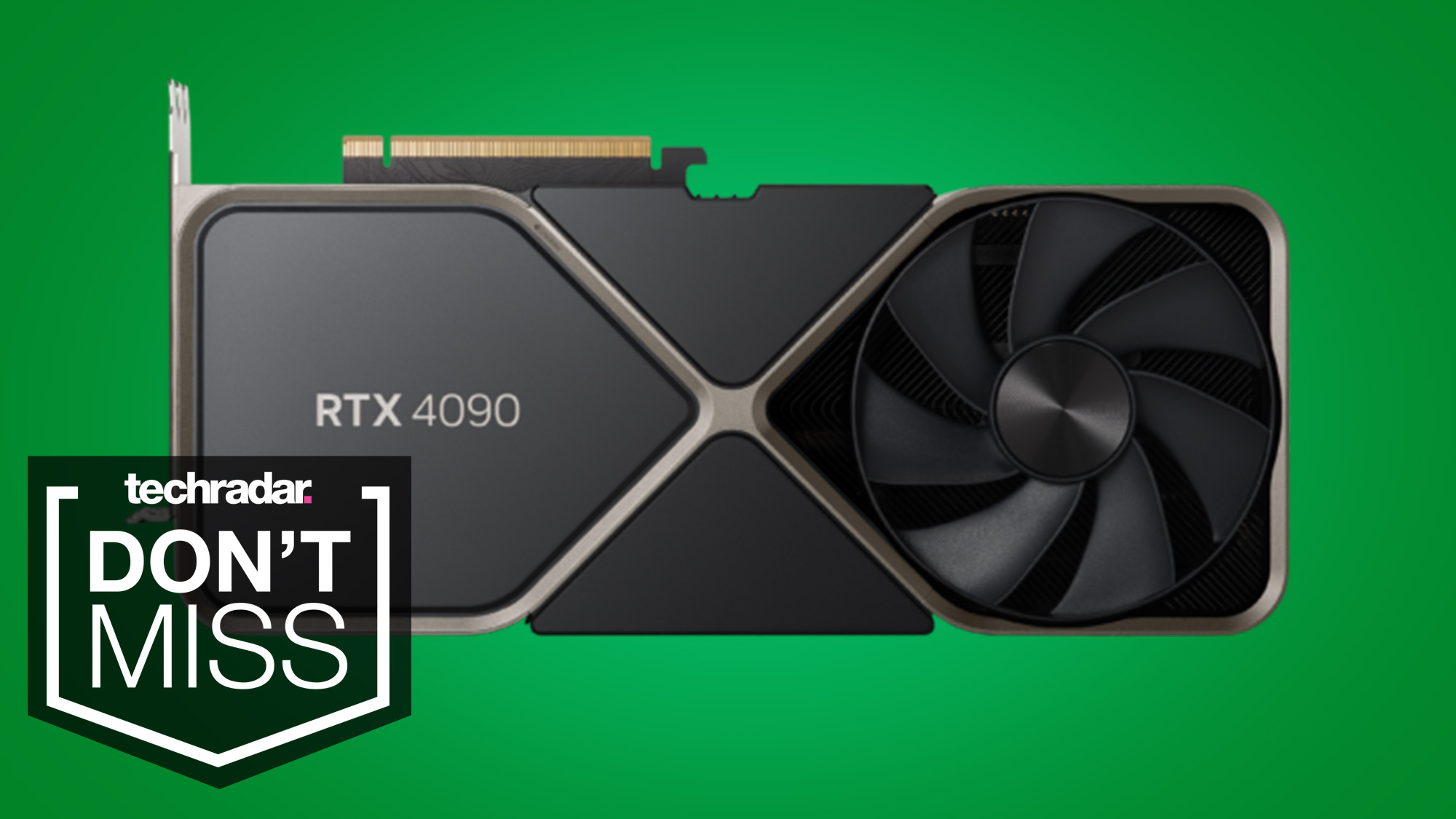 Nvidia RTX 4090 على الخلفية الخضراء