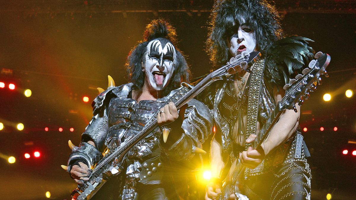 Kiss to close Download 2015 | Louder