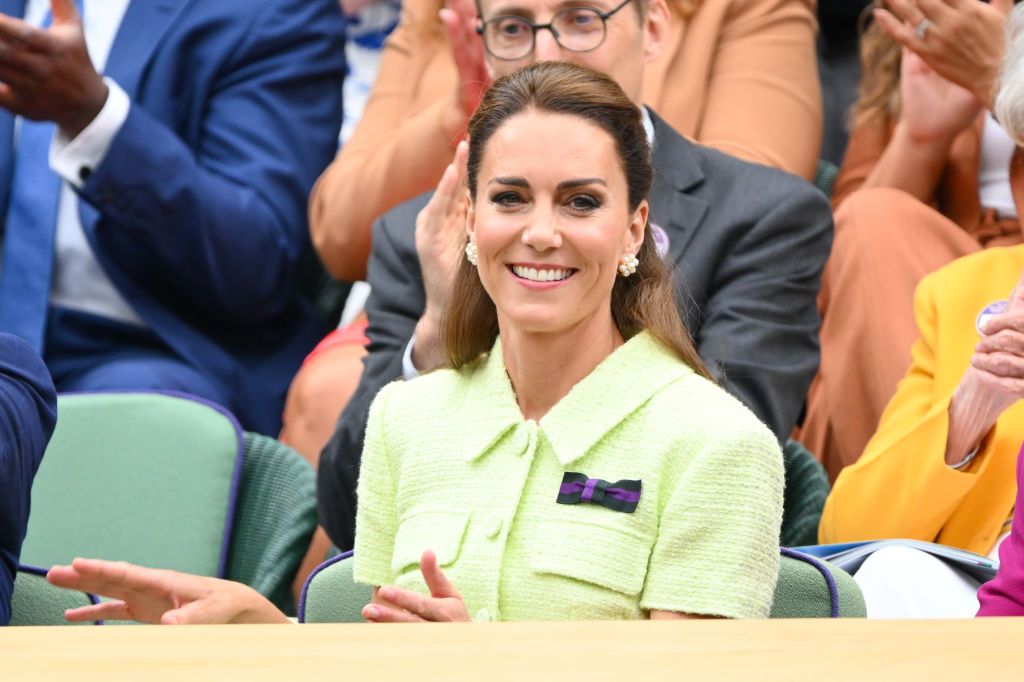 Fans praised Kate's bright and cheerful appearance