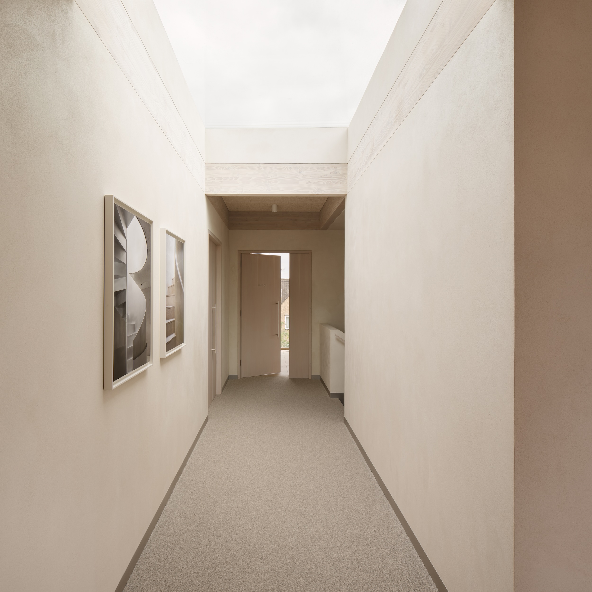 New Wave House, London, by Thomas-McBrien Architects