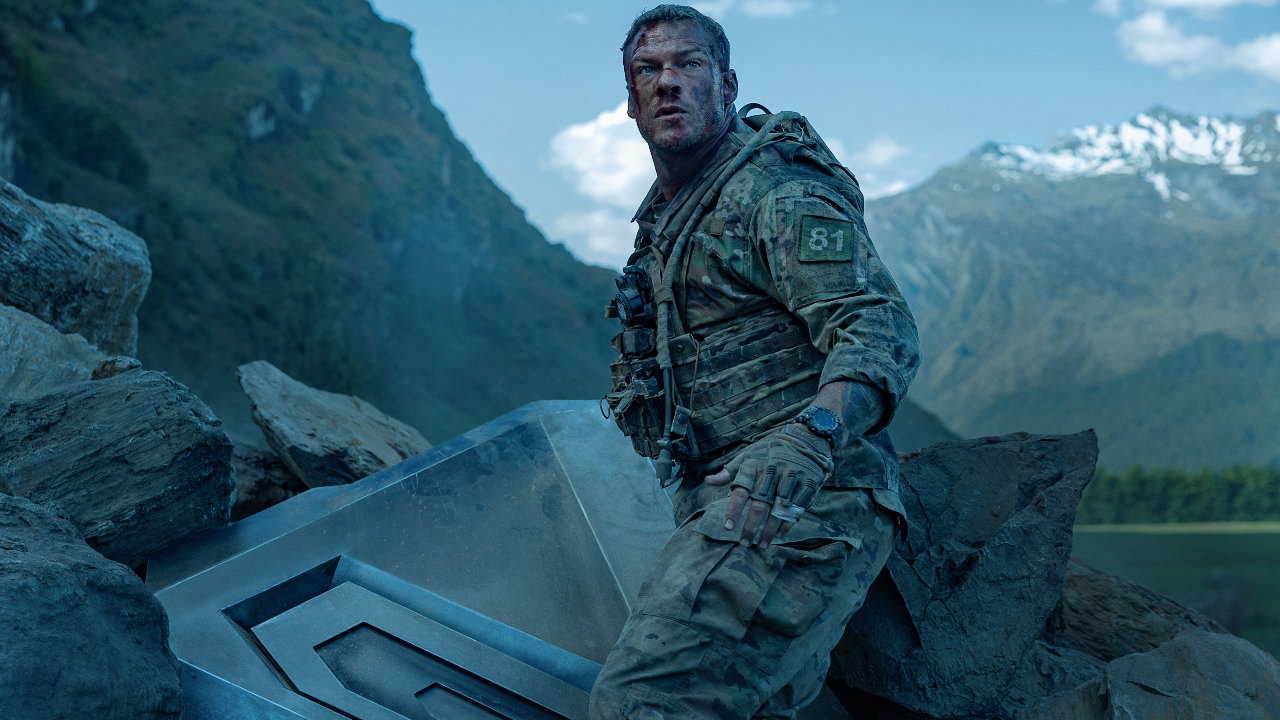 Alan Ritchson in War Machine
