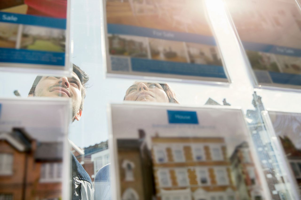 Estate agent window 