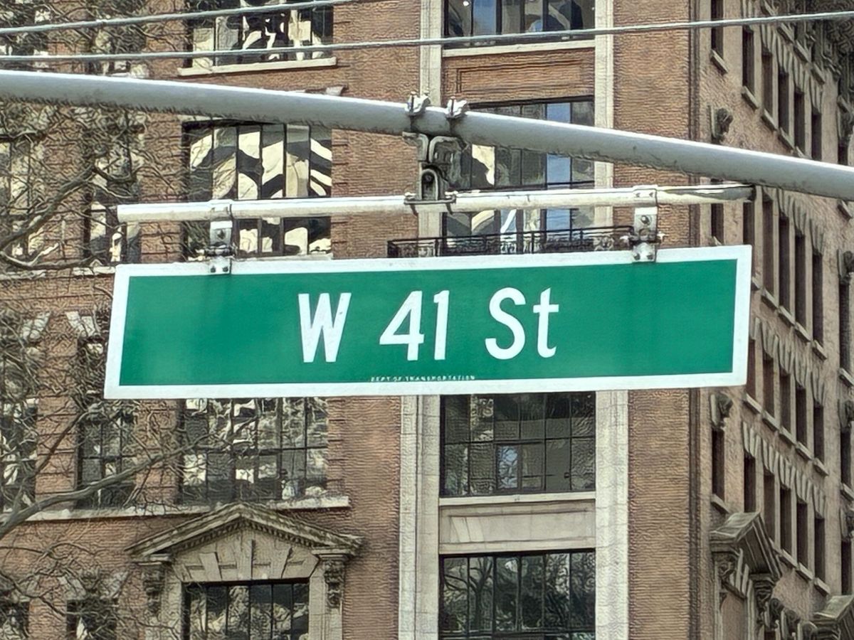 Apple iPhone 16e zoom sample.