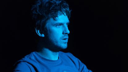 Legion season 2 episode 1