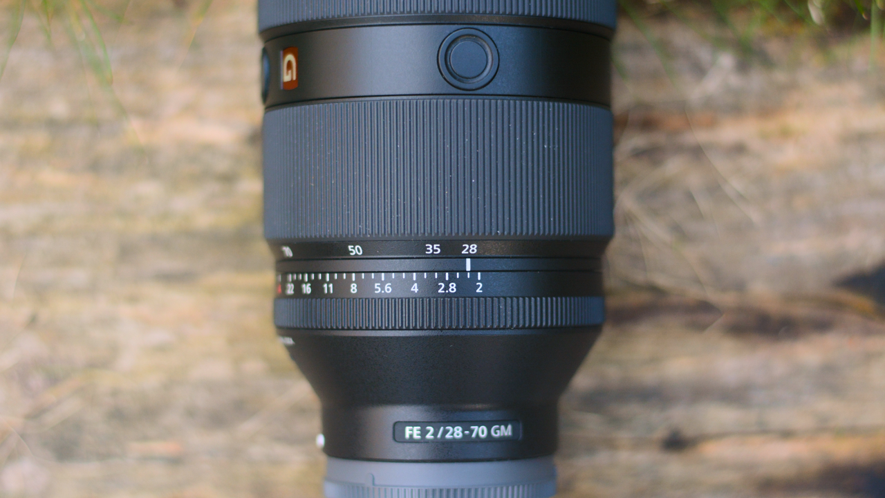 Sony FE 28-70mm f/2 GM lens
