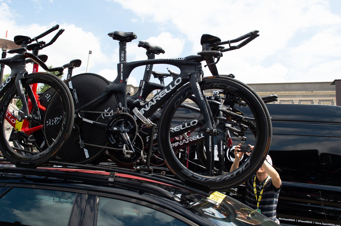 Team Ineos pair their bikes with Shimano Dura-Ace R9100 C60 front wheels and Pro Textreme Disc rear wheels