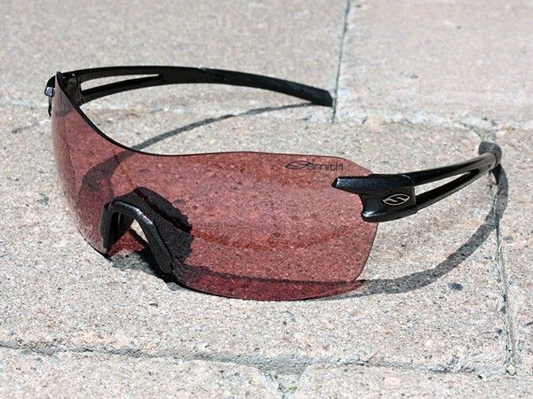 Smith Optics launches the new PivLock V90 shield.