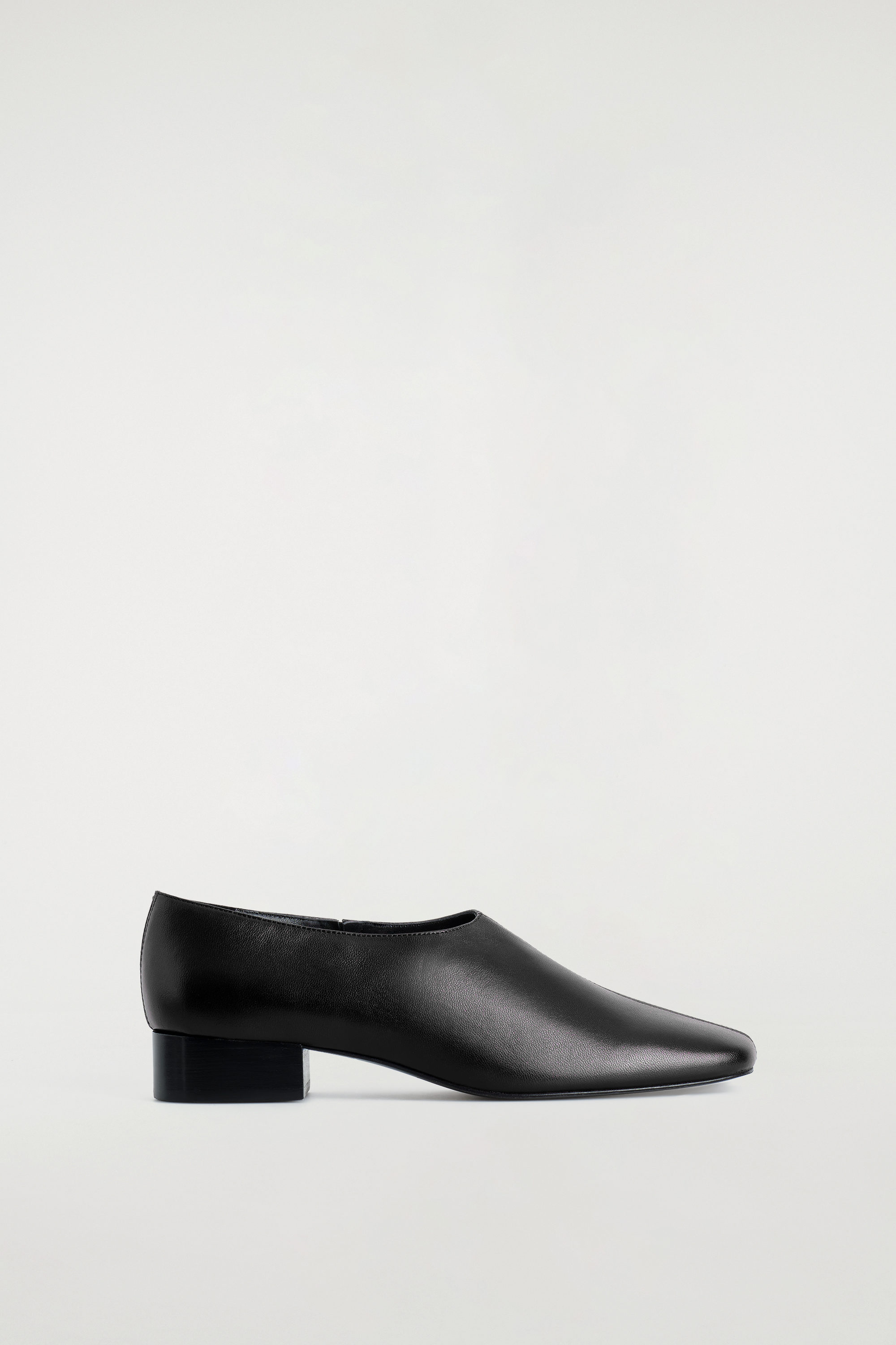 Square-Toe Leather Heeled Shoes