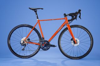 Image shows the Fairlight Strael 3.0 steel road bike