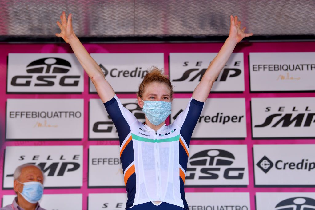 TIVOLI ITALY SEPTEMBER 14 Podium Elizabeth Banks of The United Kingdom and Team Paule Ka Celebration during the 31st Giro dItalia Internazionale Femminile 2020 Stage 4 a 1703km stage from Assisi to Tivoli 237m GiroRosaIccrea GiroRosa on September 14 2020 in Tivoli Italy Photo by Luc ClaessenGetty Images
