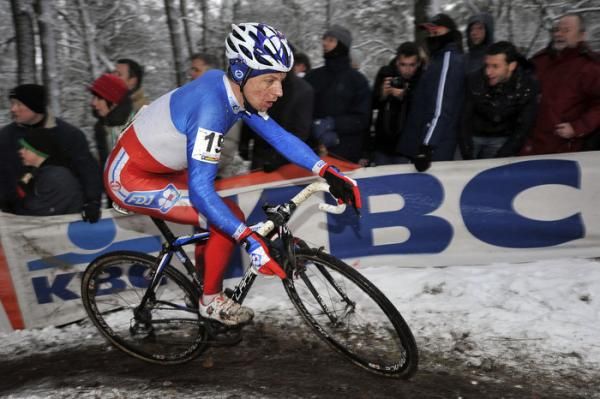 French champion Francis Mourey (FDJ) took the early lead and eventually finished fourth on the day.