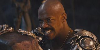 Jax (Mehcad Brooks) stopping a hammer in Mortal Kombat 2021