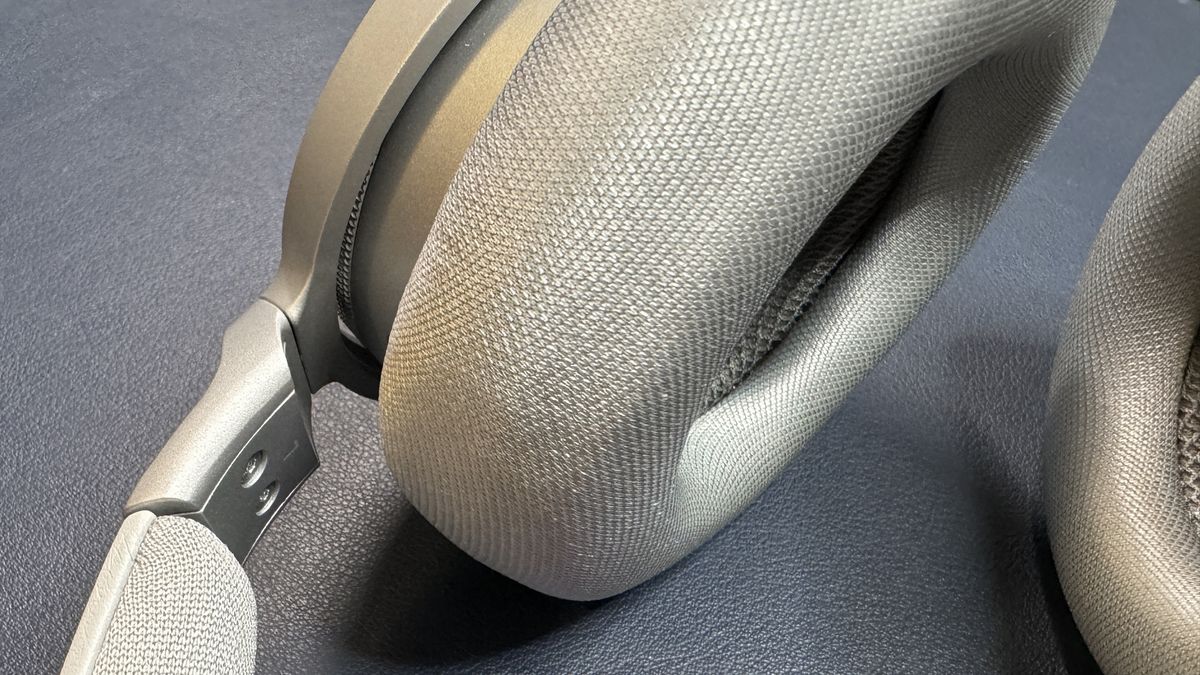 Corsair Virtuoso Max