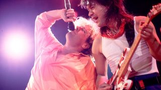 Sammy Hagar and Eddie Van Halen perform together in 1986