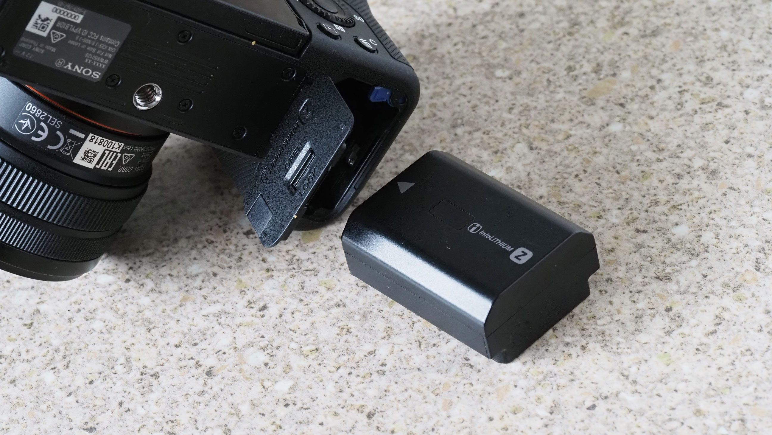 Sony A7C vs A6600