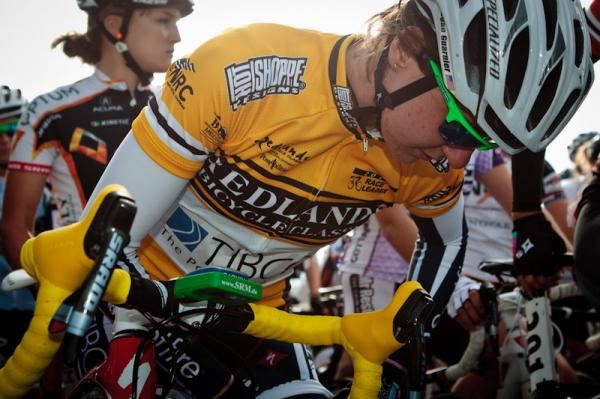 Megan Guarnier (TIBCO) shows up to the start line with some special bike accessories to match her jersey.
