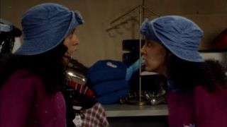 Tia and Tamera meet for the first time on Sister, Sister