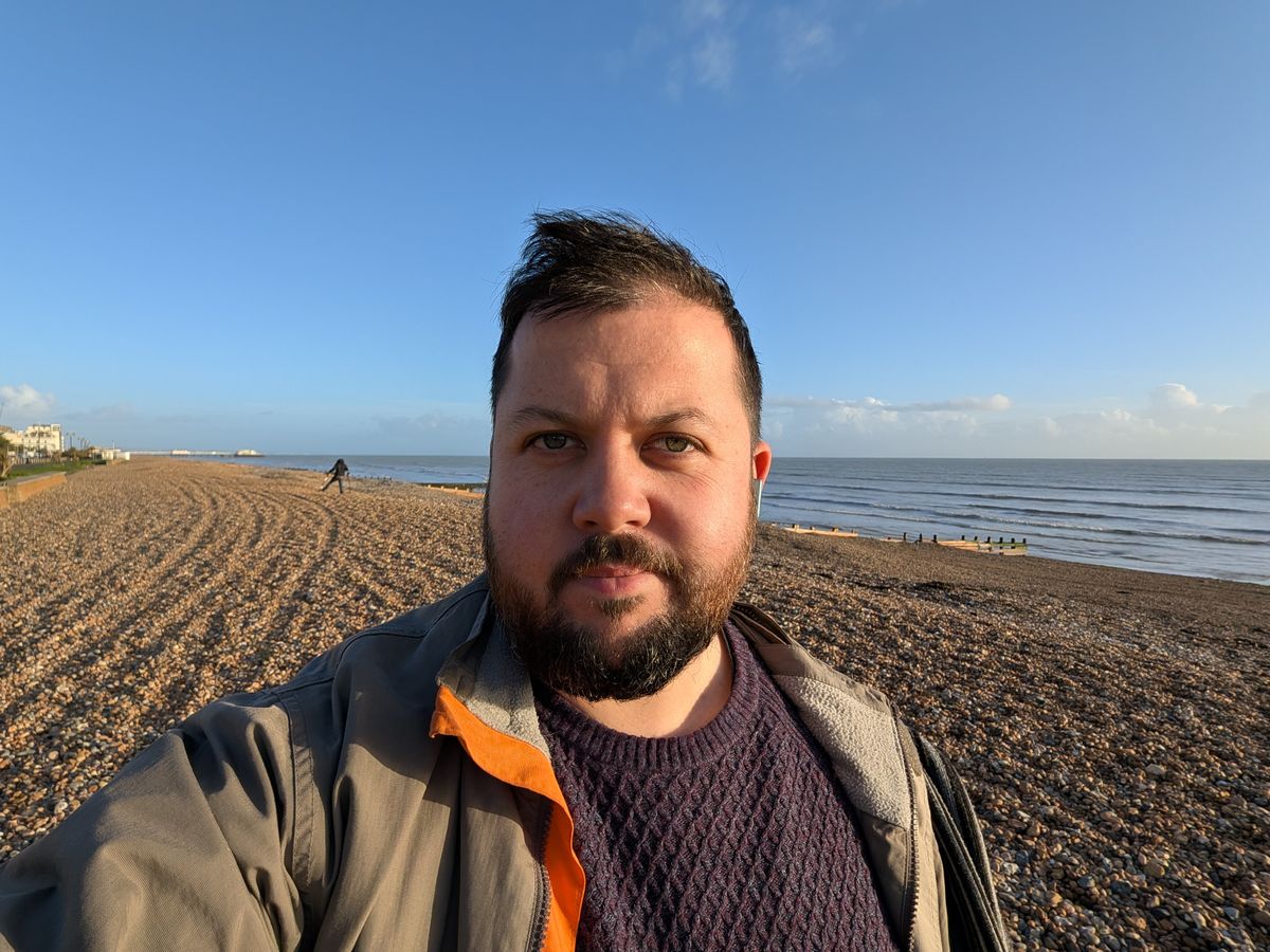 Google Pixel 10 Pro camera sample selfie front camera