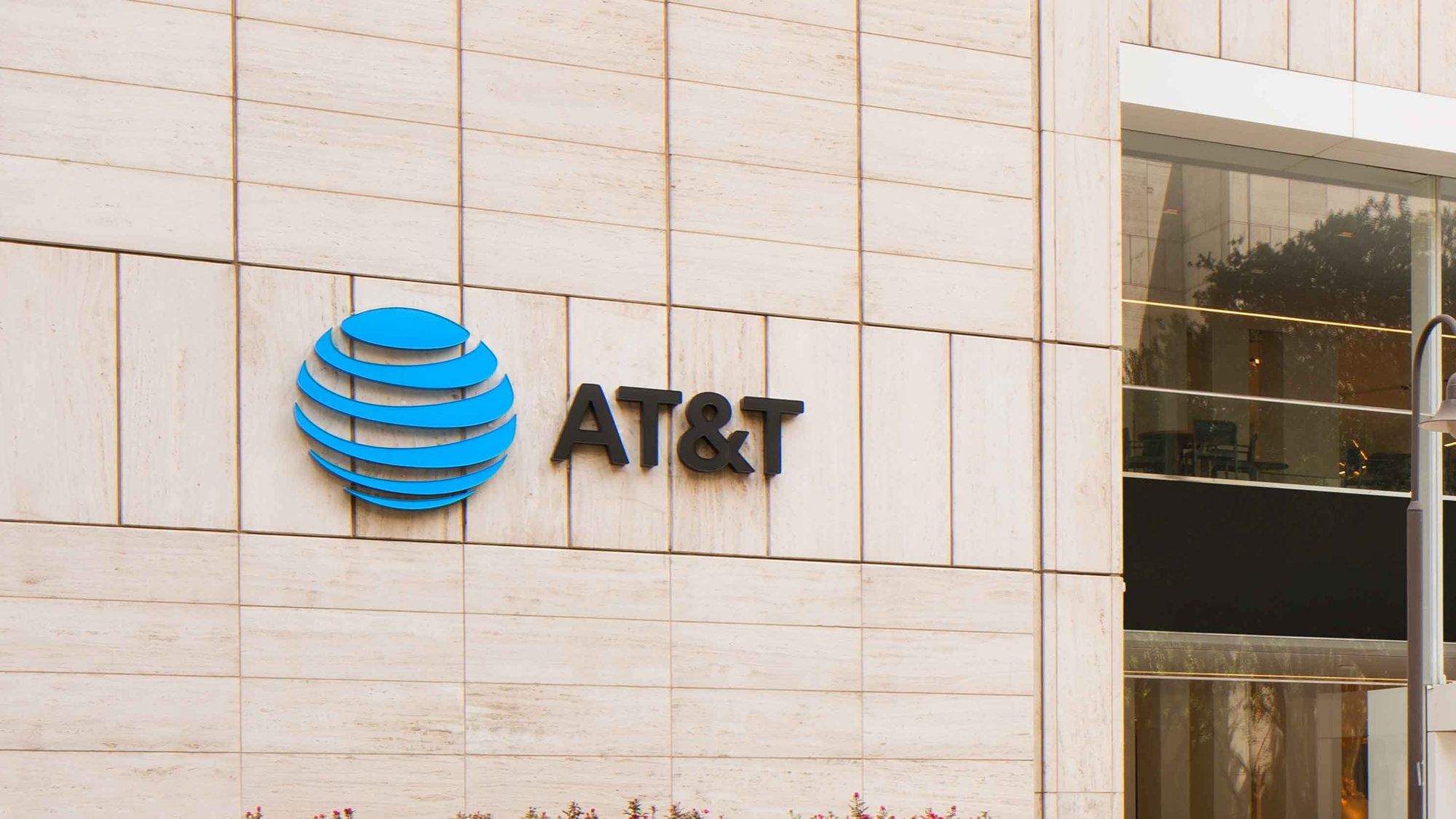 AT&T Wins Most Licenses in 3.45 GHz Auction | Next TV | Multichannel News